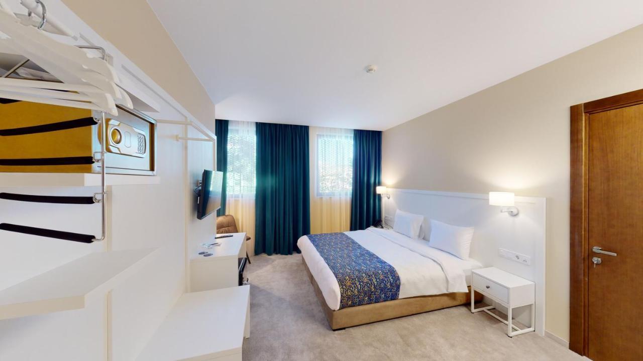 Epigraph Design Kosher Hotel Тбилиси Екстериор снимка